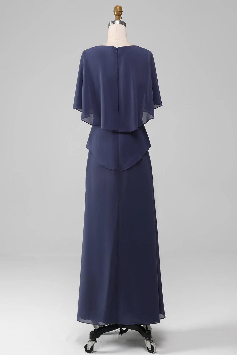 Robe de mère de la mariée en mousseline bleu marine, longueur thé, coupe échancrée